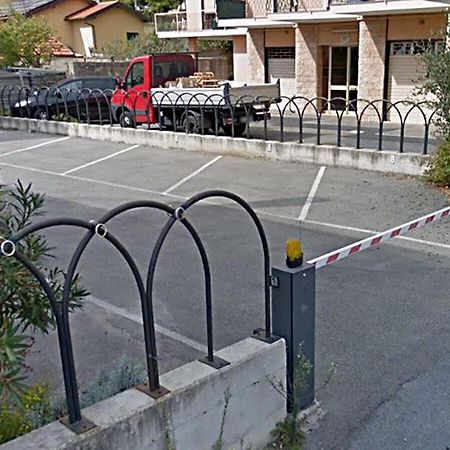 Ferienwohnung Posto Auto Gratuito Relax A 30 Metri Dal Mare Riva Ligure Exterior foto